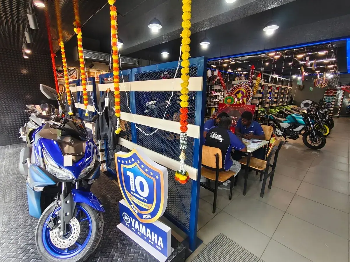 Interior of the Alagendran Yamaha showroom, Kochadai